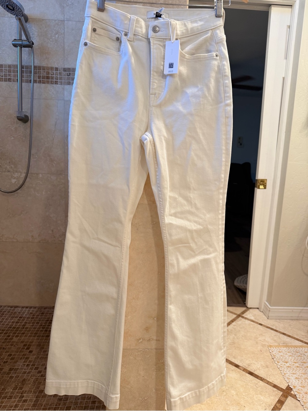 SPANX off white High-Rise flaire Jeans 8